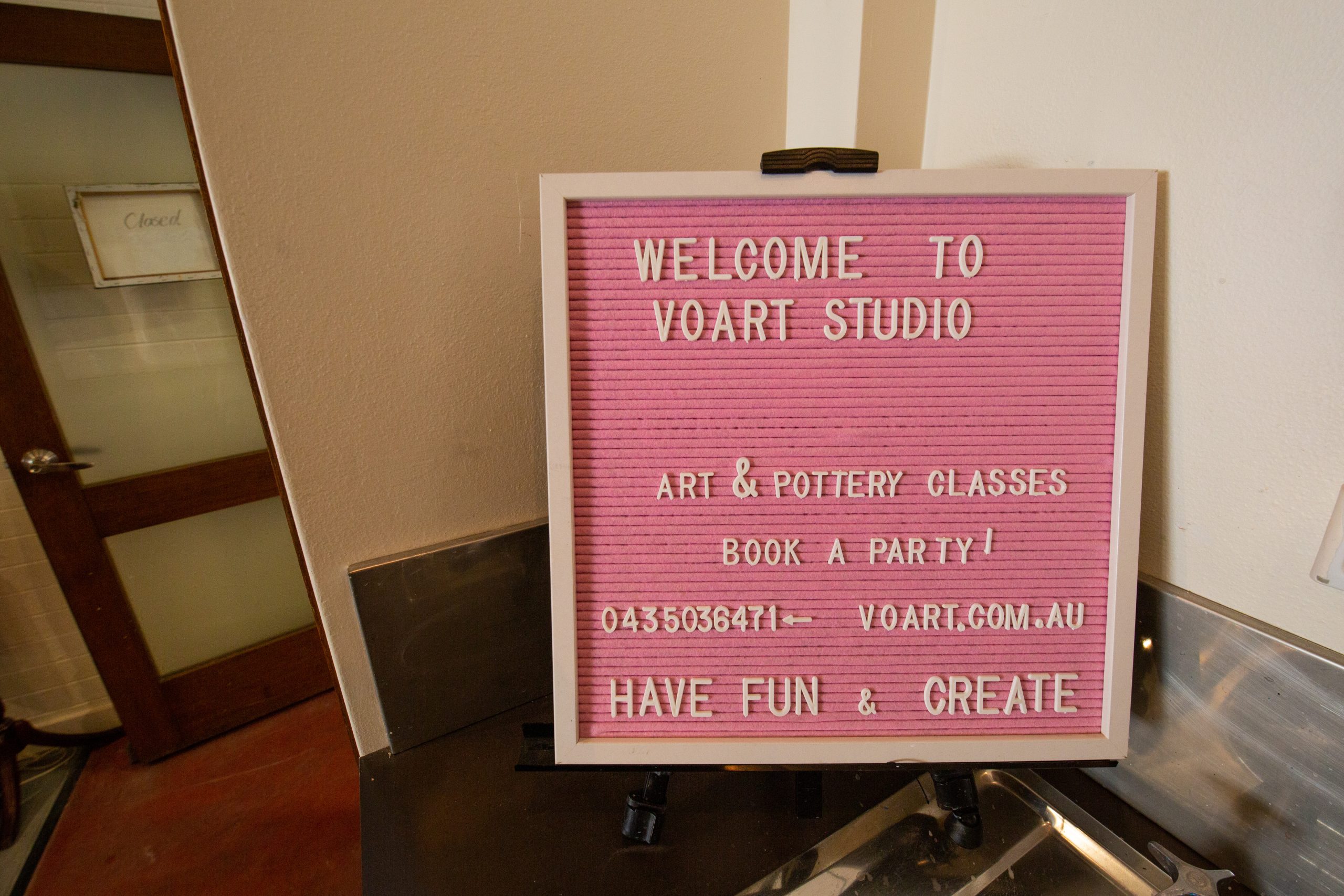 Charcoal Drawing Wollongong CBD Events